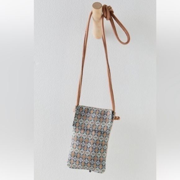 NWOT Free People Let’s Dance Phone Leather Crossbody Bag - Picture 1 of 12